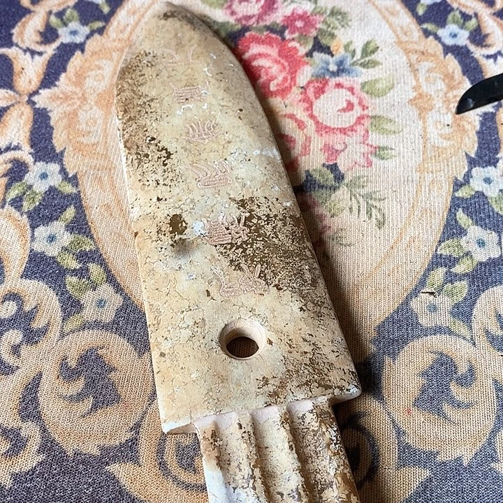 茶盏人过留名 雁过留声