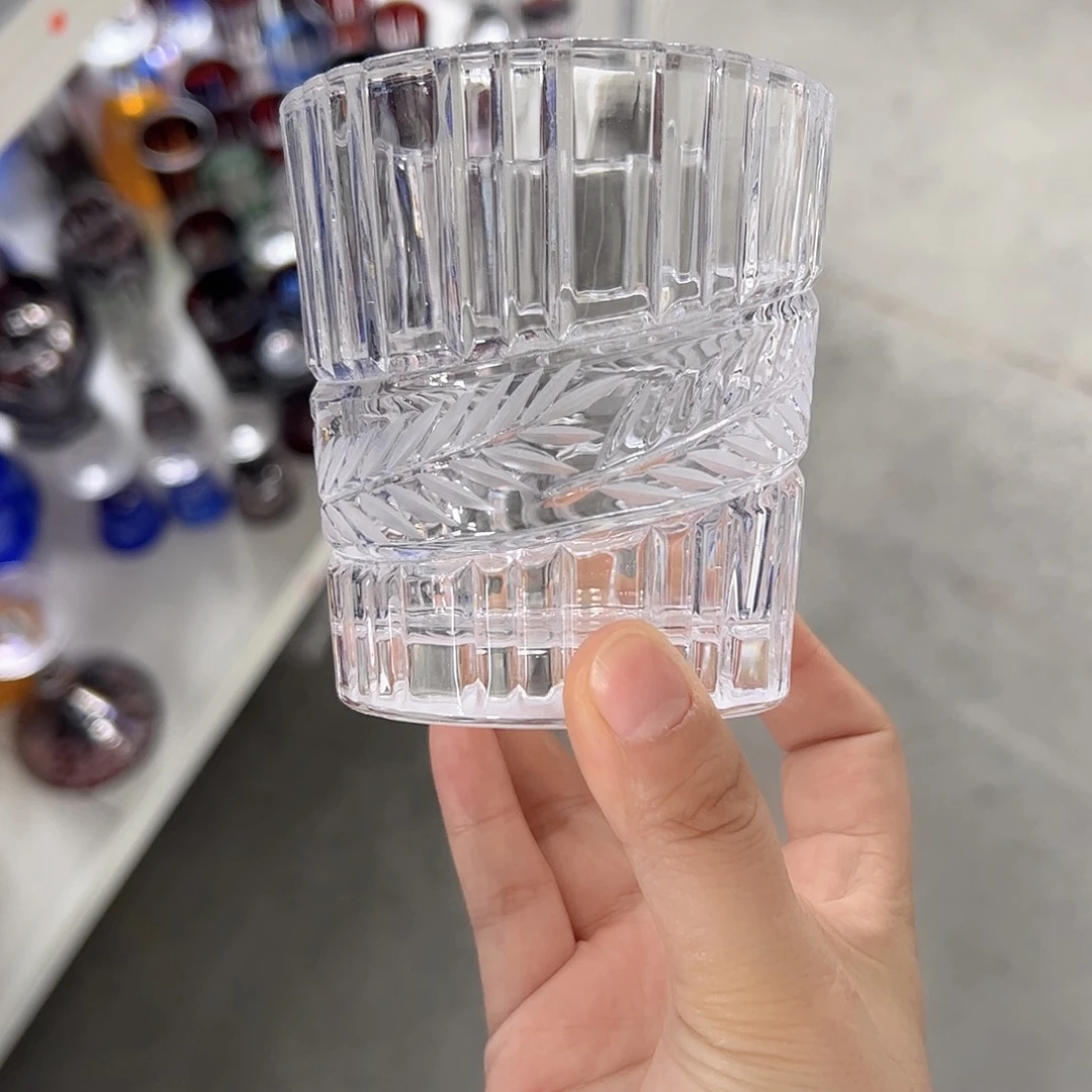 水晶玻璃高脚款微瑕一个