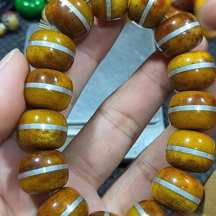 吊坠滴血莲花菩提