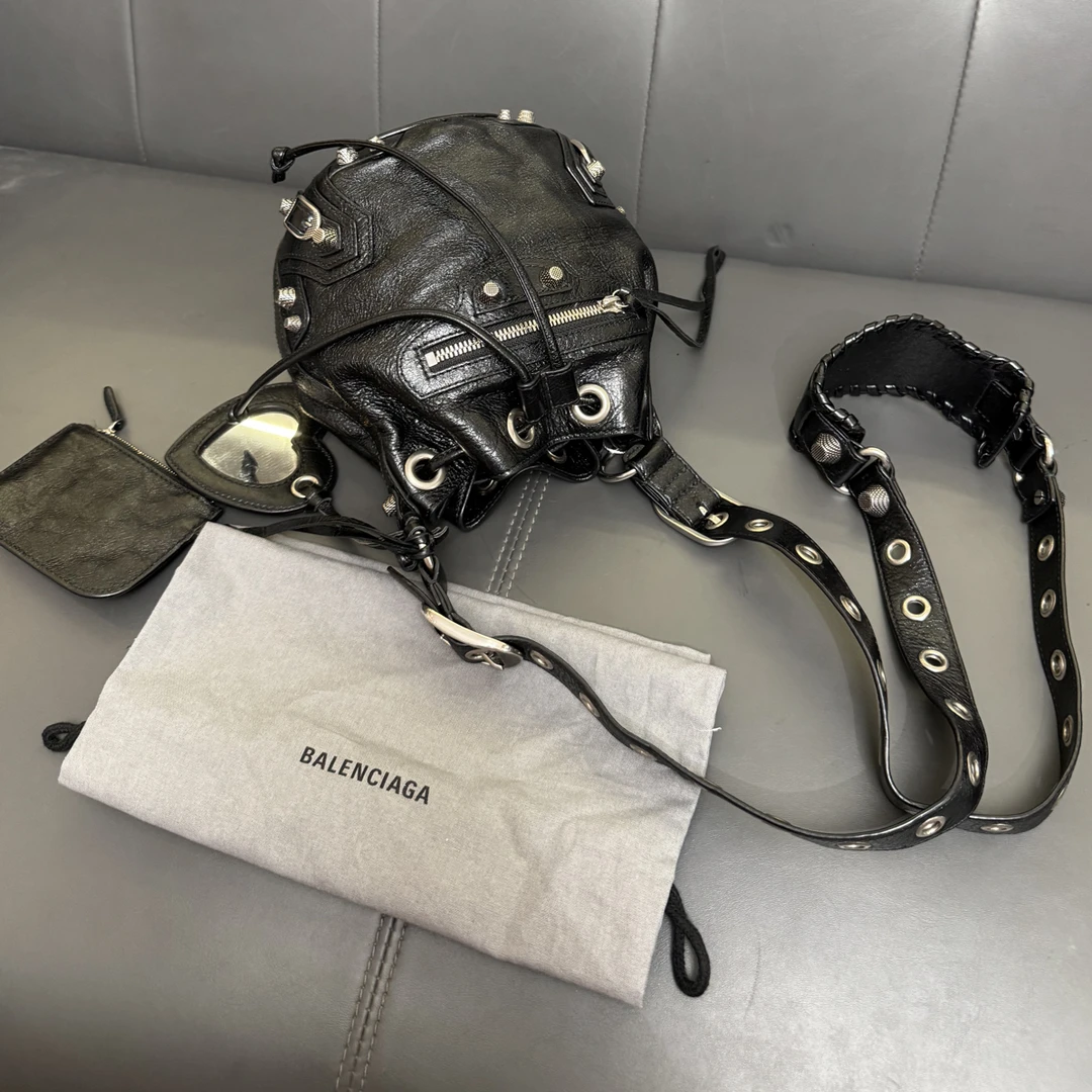 99新 Balenciaga/巴黎世家 巴黎世家黑银三合一水桶包