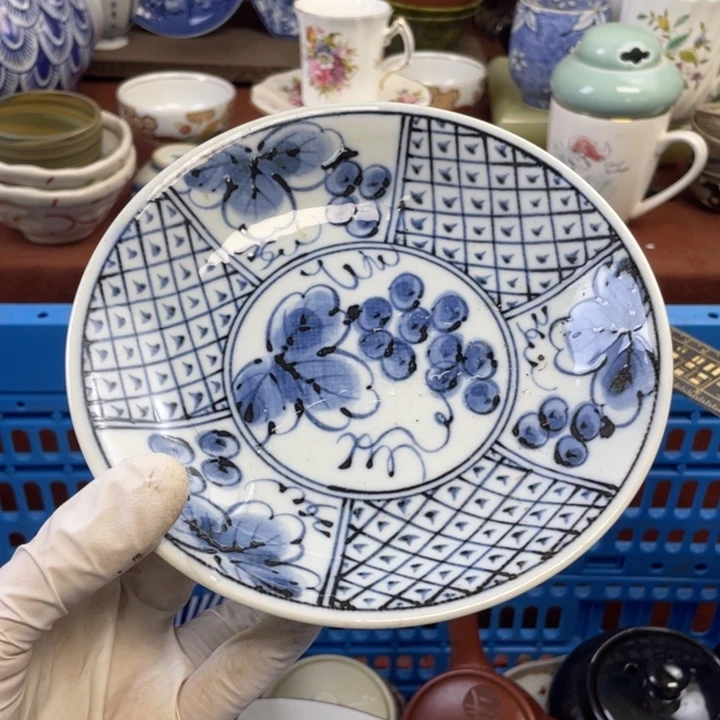 他家瓷器真美…开播了