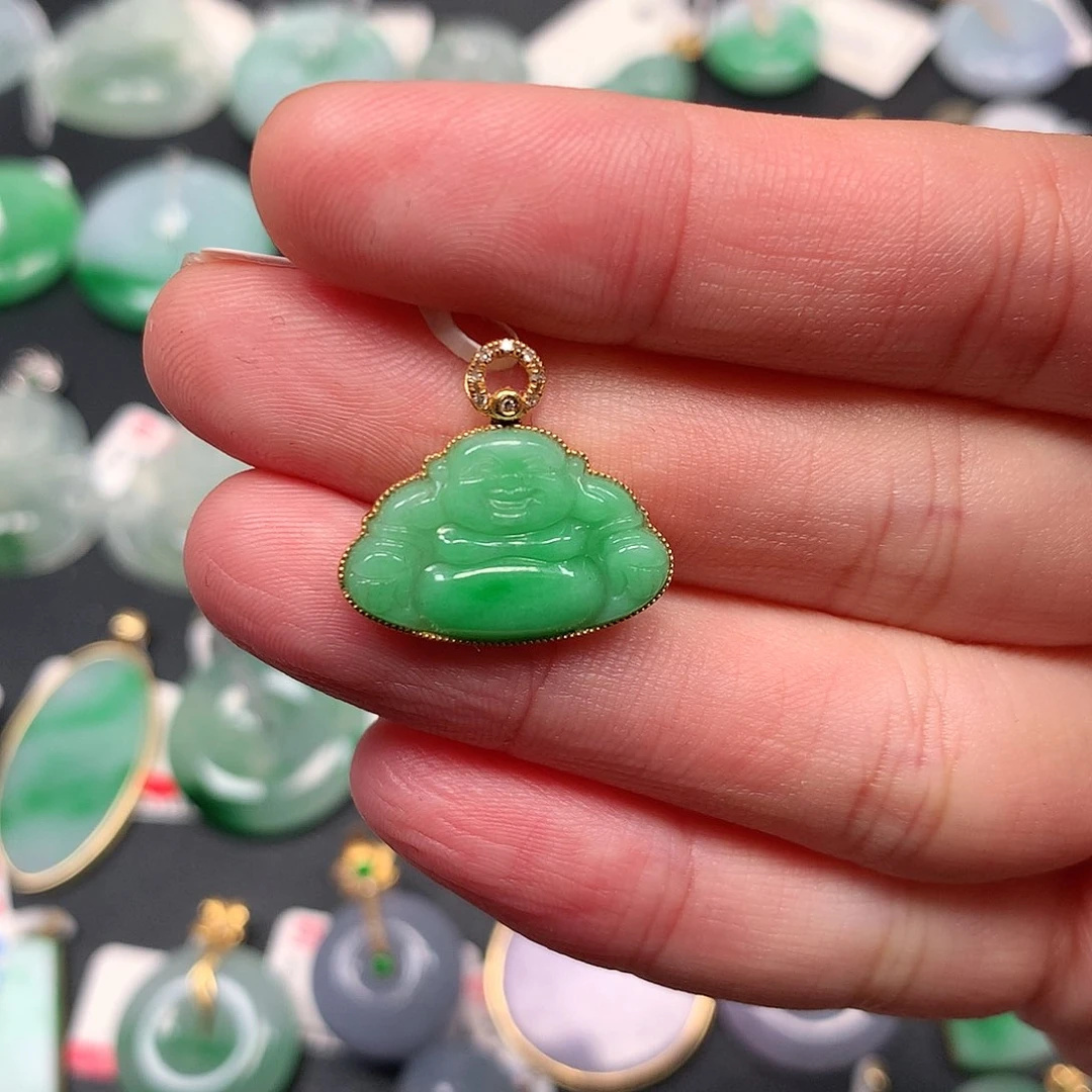 颈饰18K金镶嵌翡翠翡翠吊坠