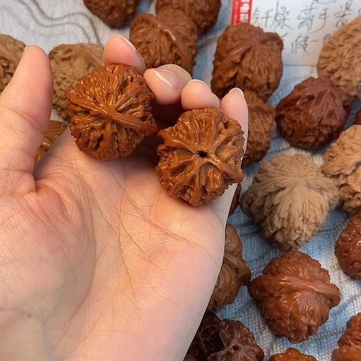 文玩核桃吊坠33苹果