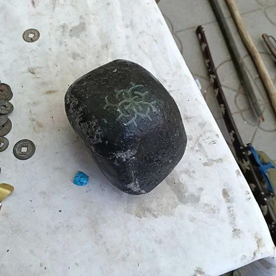 成***功石头8888888888888