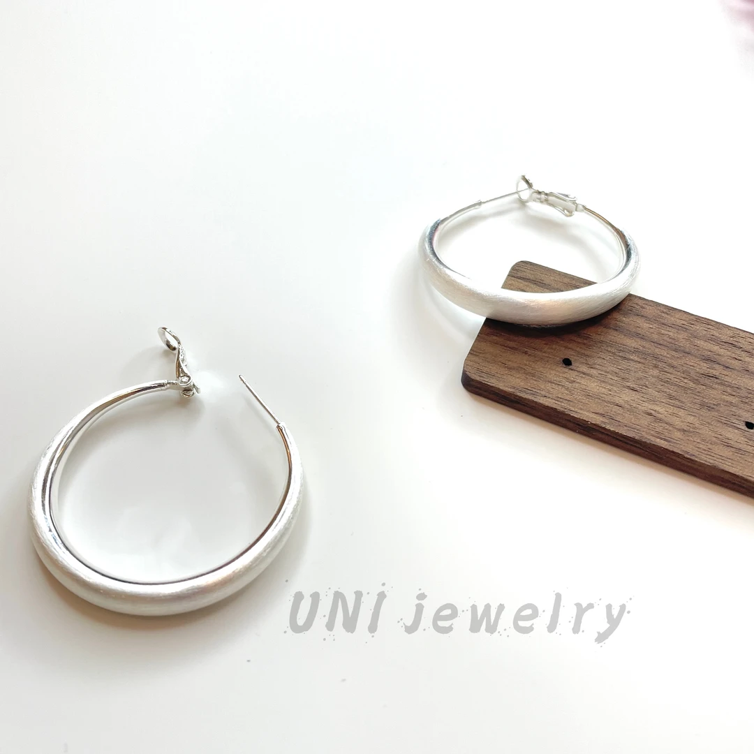 铜合金耳饰 【华贵】2025新款经典拉丝冷淡风素款简约百搭大耳圈