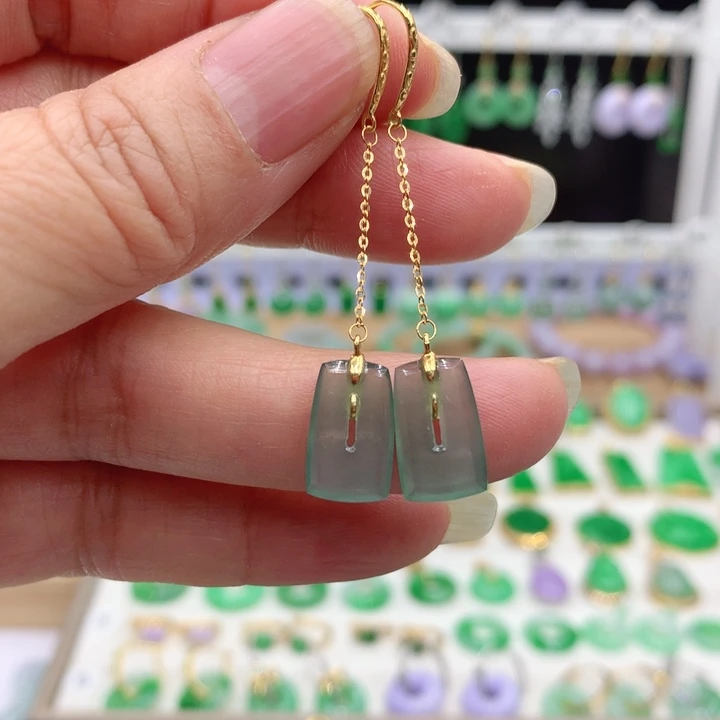 翡翠18K金镶嵌耳饰