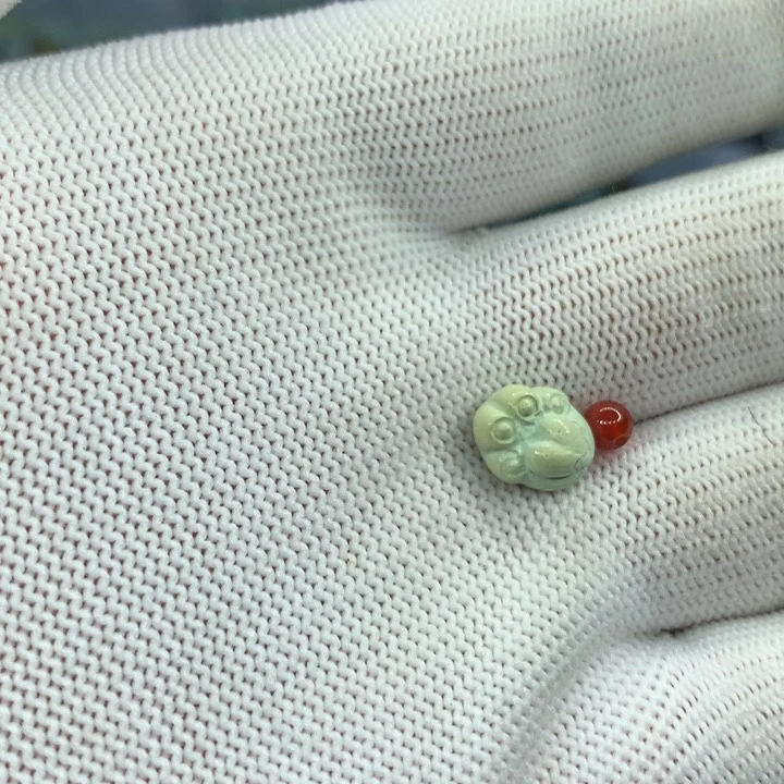 南红玛瑙未镶嵌珠宝半成品