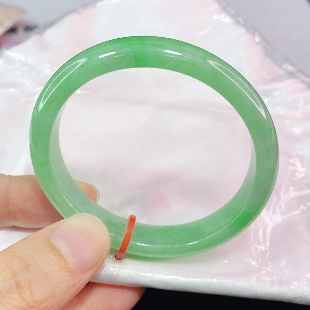 未镶嵌手镯翡翠小**子52圈口贵妃