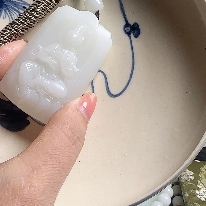 ～***～瓷片新号开播挂件一个