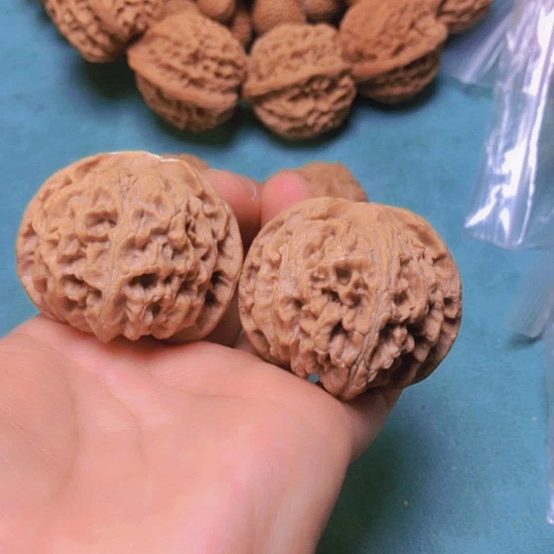 【闪购商品】核桃摆件43苹果修尖