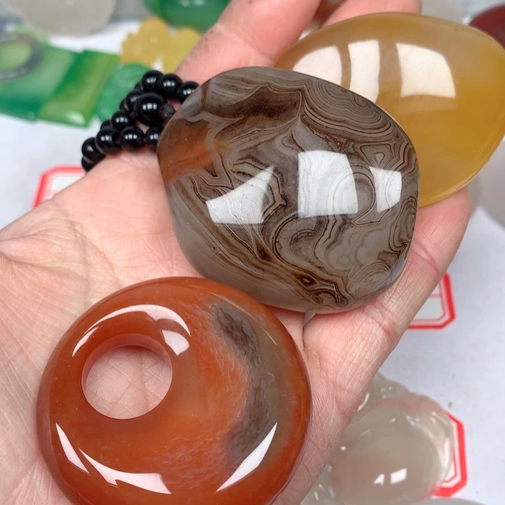 玛瑙/玉髓颈饰未镶嵌N****