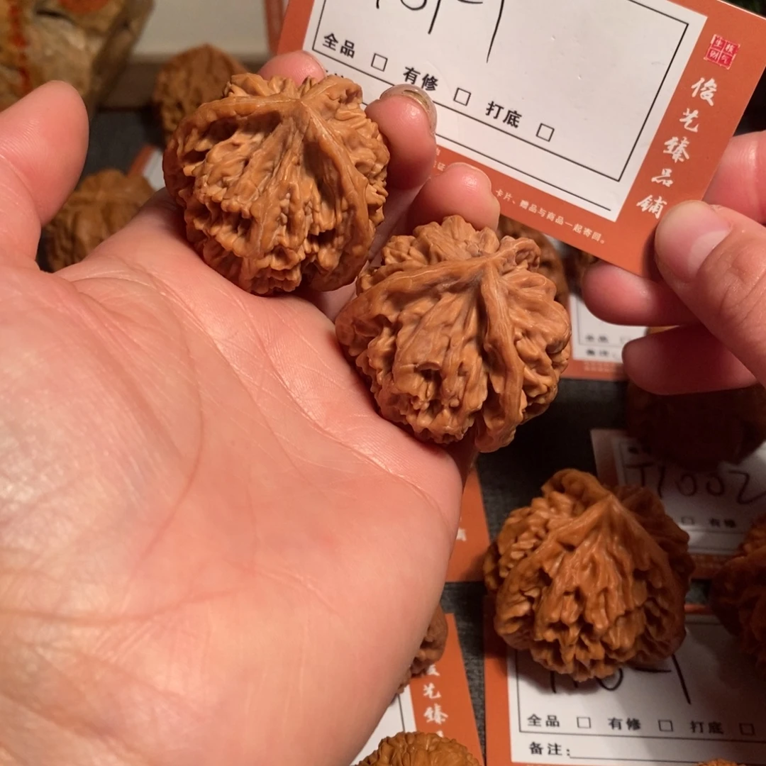 吊坠文玩核桃40三棱137-1