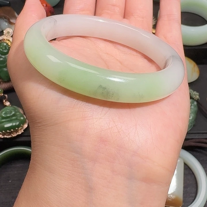 未镶嵌手镯和田玉（翠青玉）青海料翠青
