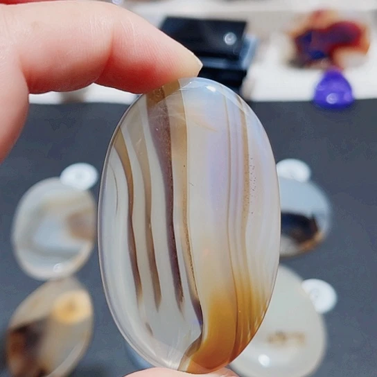 未镶嵌玛瑙/玉髓珠宝奇石