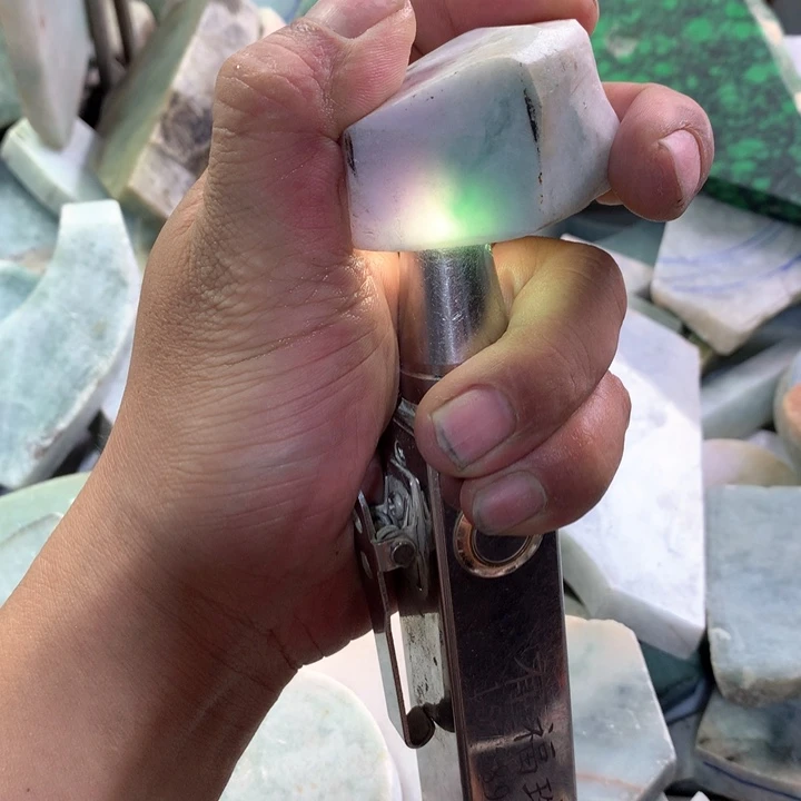 裸石翡翠天然翡翠