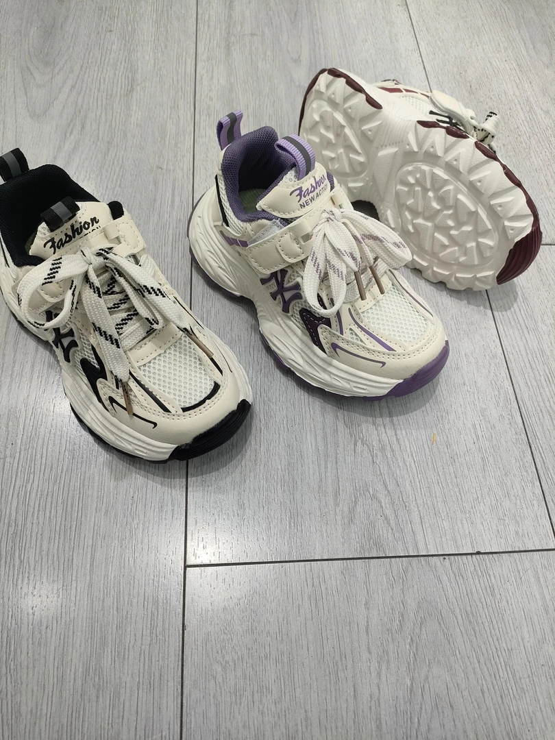 防滑耐磨男春秋运动鞋休闲鞋防滑透气跑步鞋中性