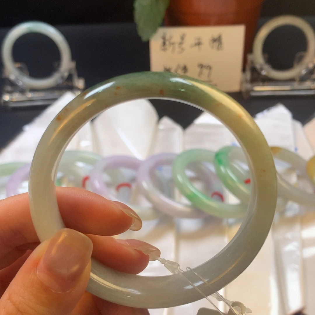 翡翠未镶嵌手镯58 59