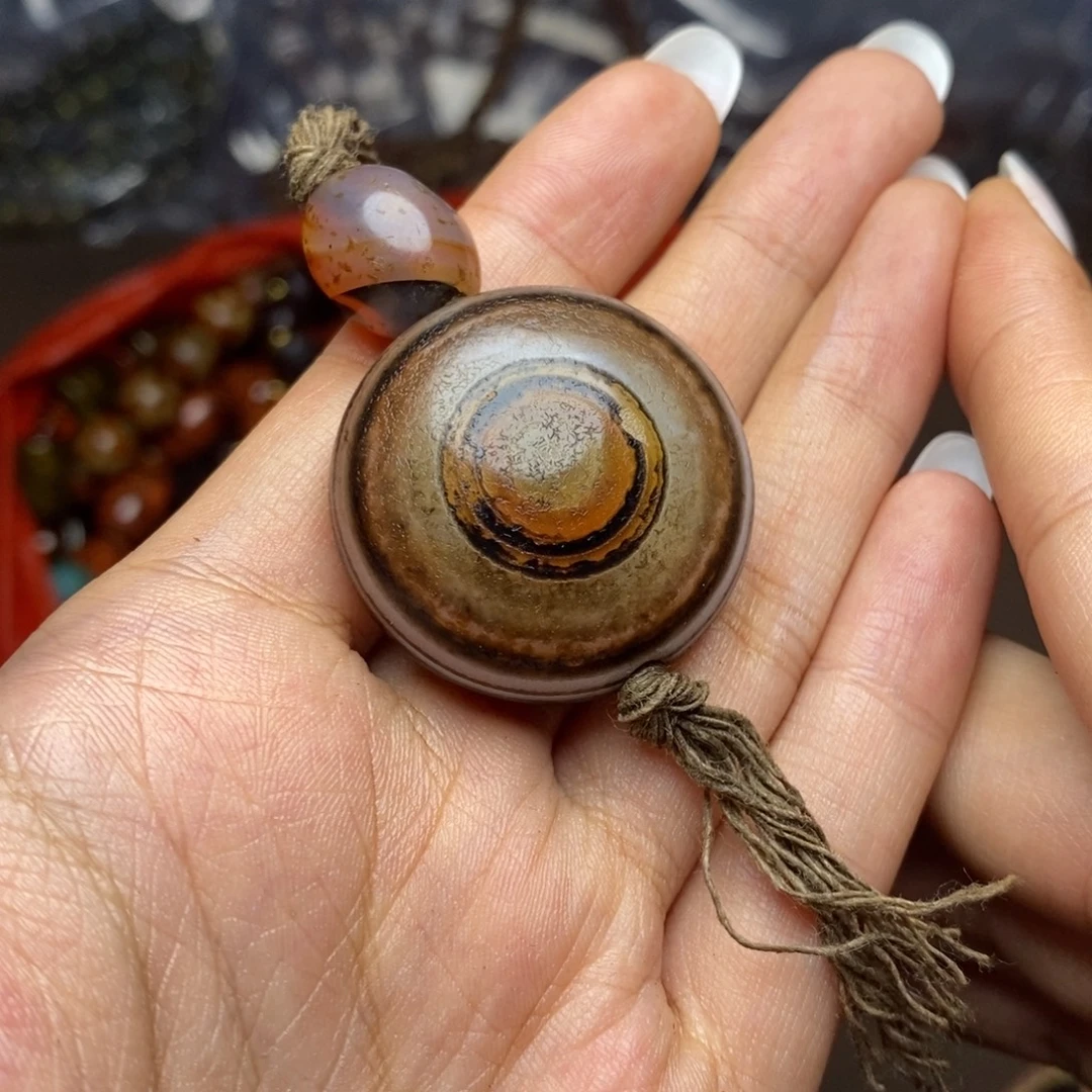 未镶嵌颈饰玛瑙/玉髓