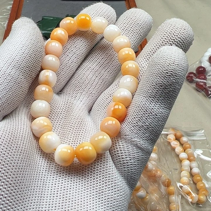 白玉菩提吊坠红色2771