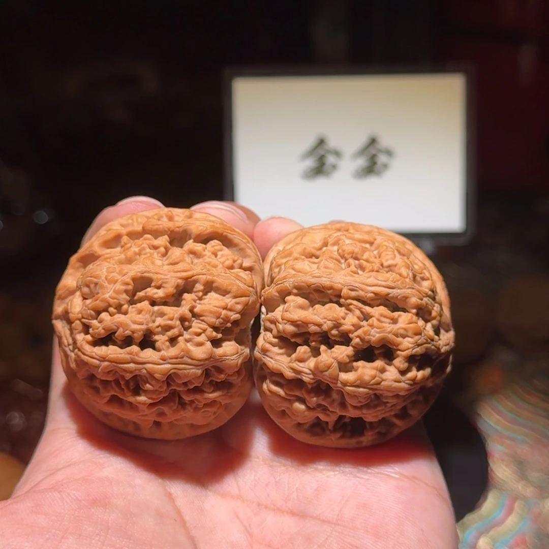 核桃把件1073大粗筋，尺寸47 46 40