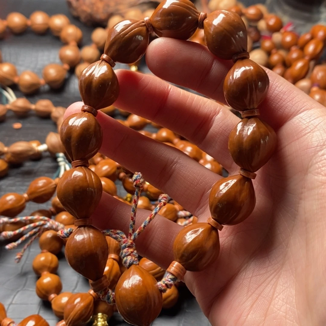 路***橄榄核吊坠橄榄核