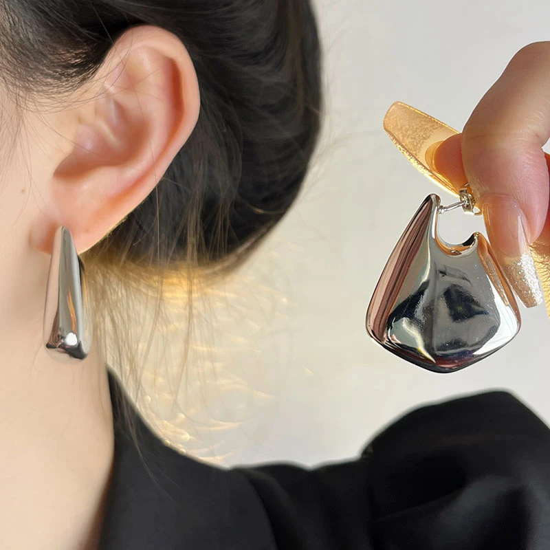 铜合金耳饰 欧美小众复古立体几何三角光面耳环高级感时尚耳钉