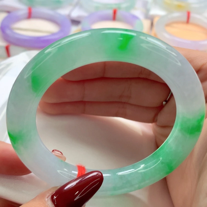 【闪购商品】翡翠手镯（圆镯）未镶嵌师妹正阳绿阳春白雪性价比