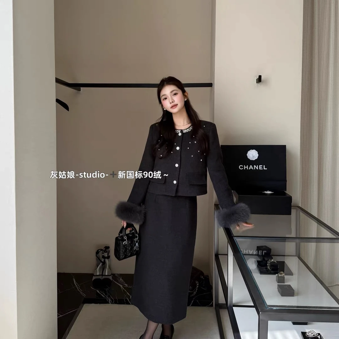 ｛大七七家｝秋冬小香风名媛气质毛呢加棉外套高腰显瘦半身裙两件套