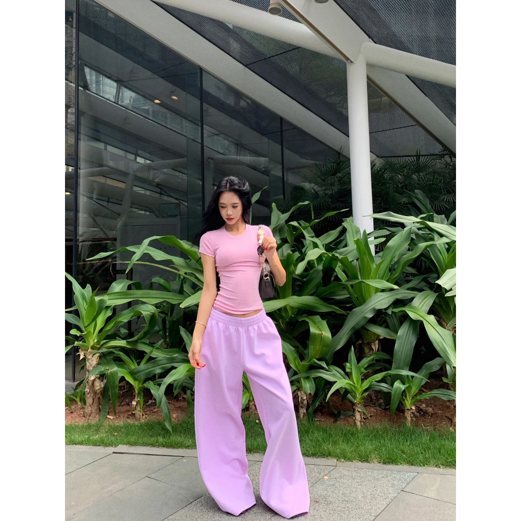玫瑰粉圆领针织T恤+无抽绳卫裤时髦高腰显瘦休闲阔腿裤辣妹套装春