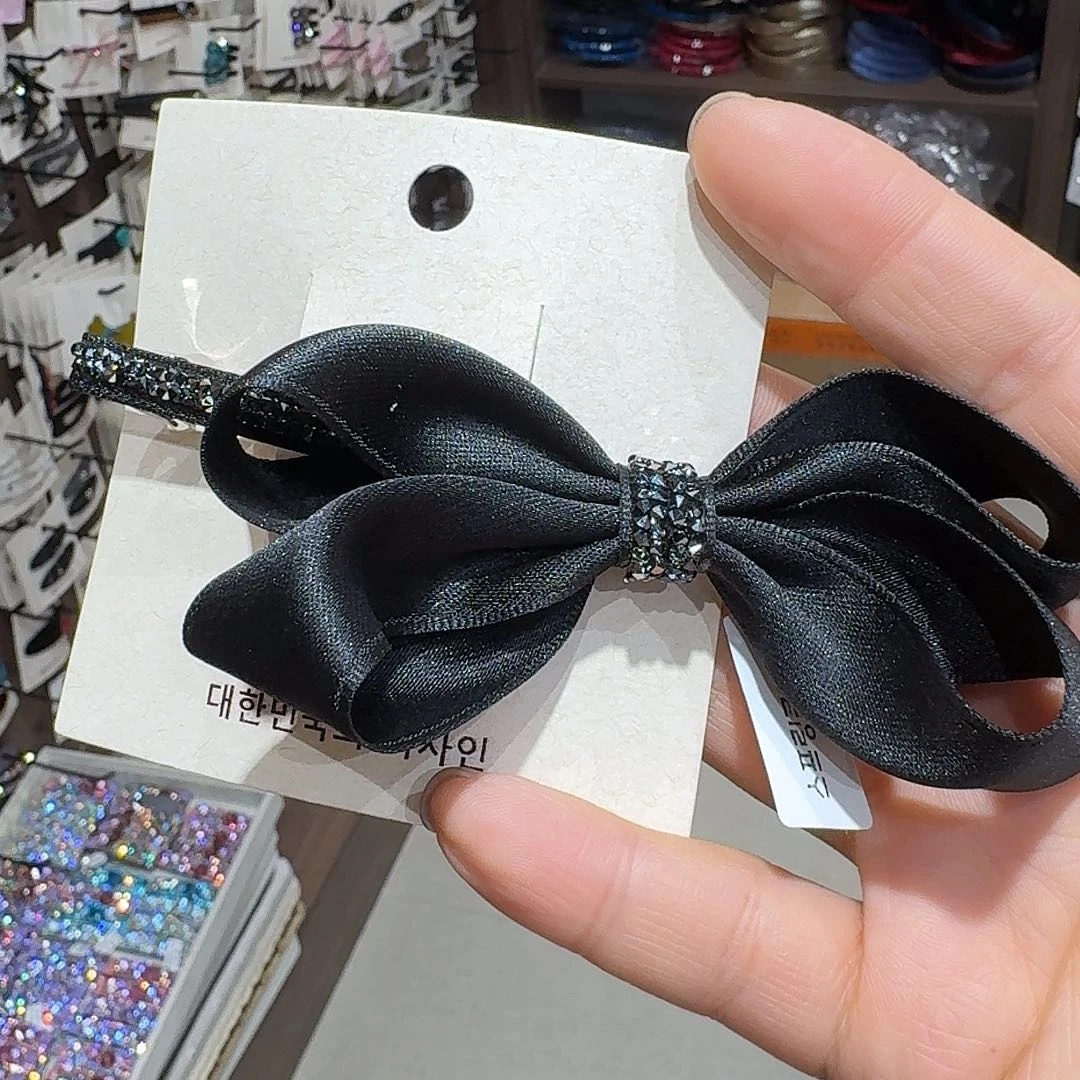 皮质铁合金黑色蝴蝶结弹夹