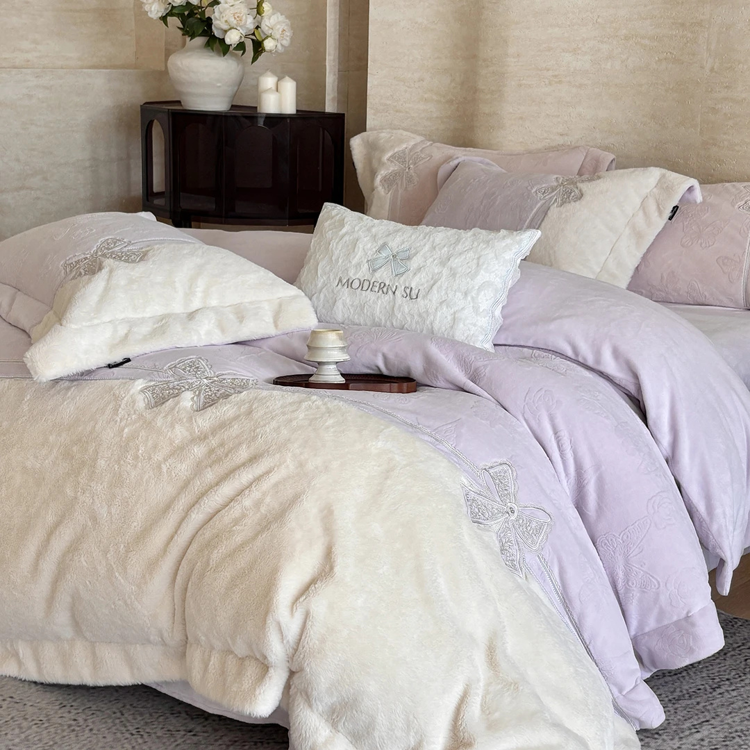 轻奢雕花牛奶绒兔毛刺绣款四件套花飞蝶舞被套冬季保暖床上用品