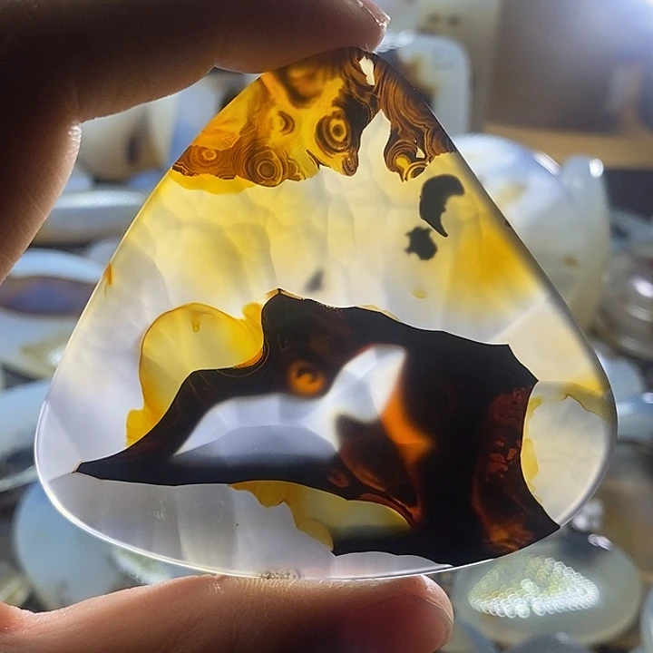 未镶嵌颈饰玛瑙/玉髓
