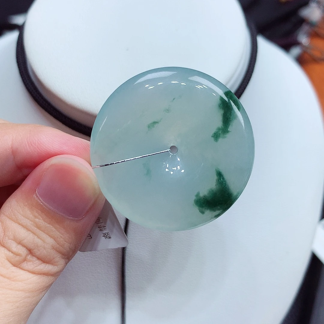 翡翠未镶嵌颈饰翡翠107，35.2/6