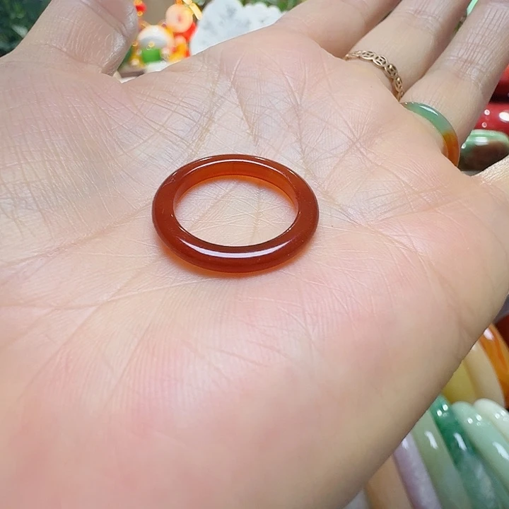 华***姐玛瑙/玉髓未镶嵌戒指