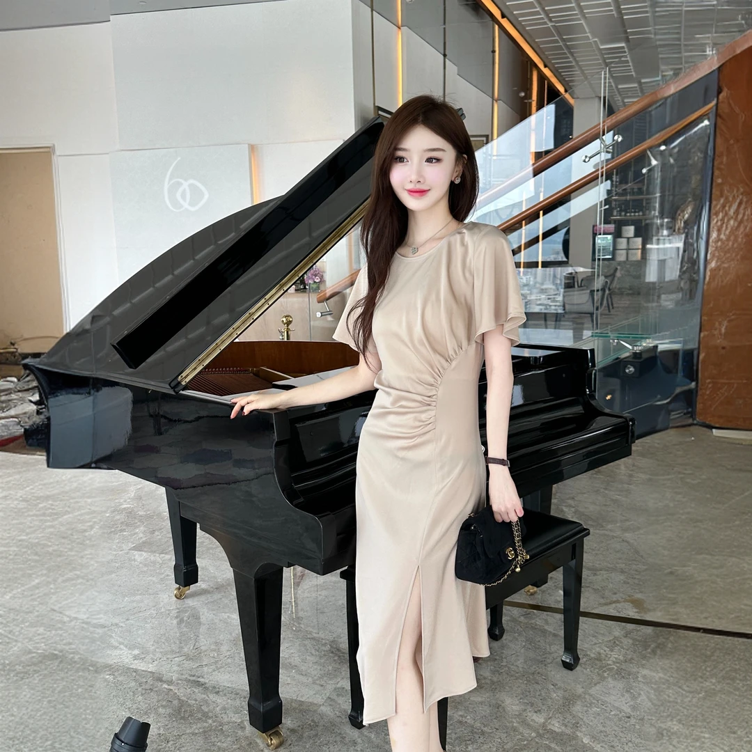 多巴胺衣服气质女士连衣裙财阀千金多巴胺夏季衣服