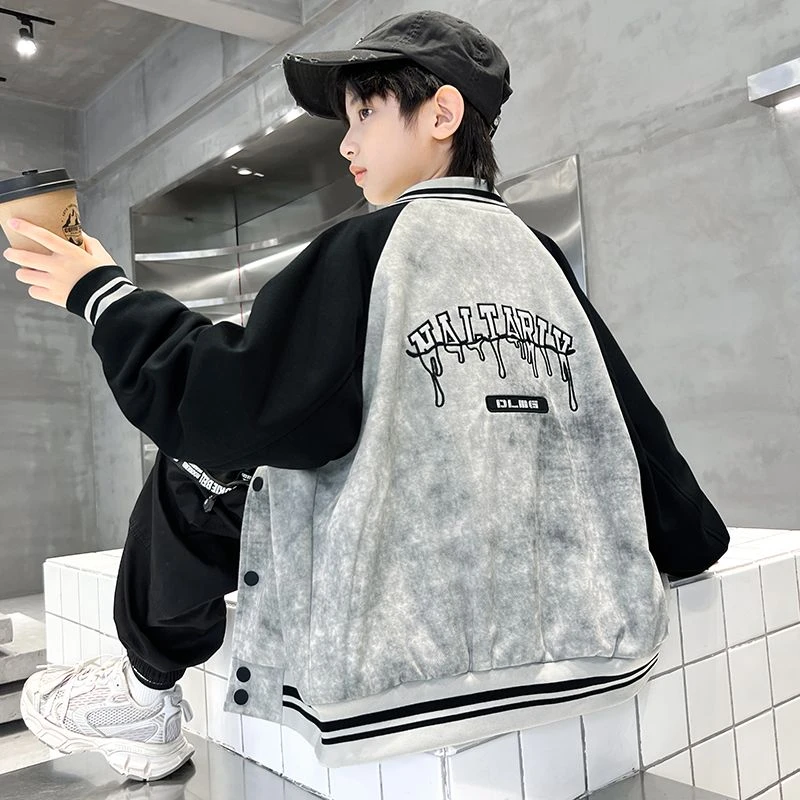 男童春秋外套2025新款中大童男孩春秋款时尚休闲帅气运动棒球男童