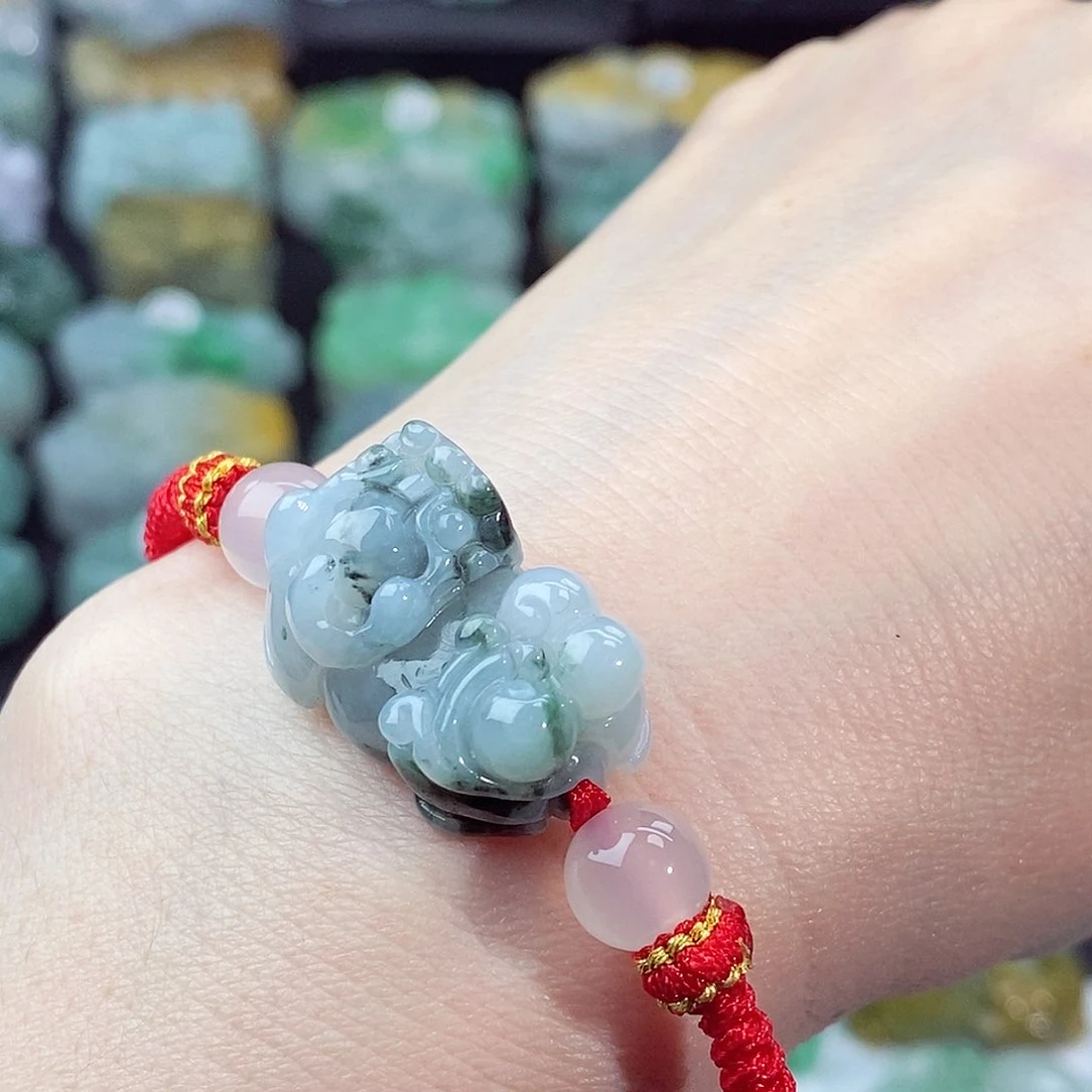 颈饰未镶嵌翡翠天然