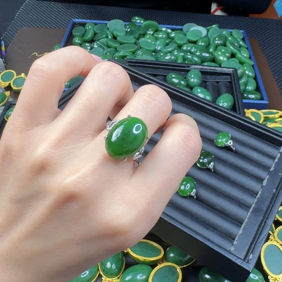 和田玉（碧玉）戒指合金