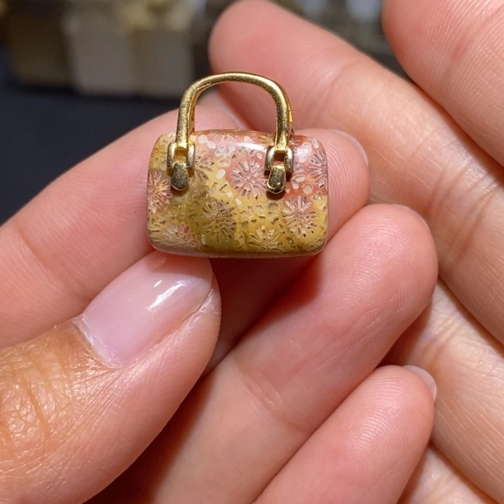 【闪购商品】未镶嵌珊瑚玉硅化玉