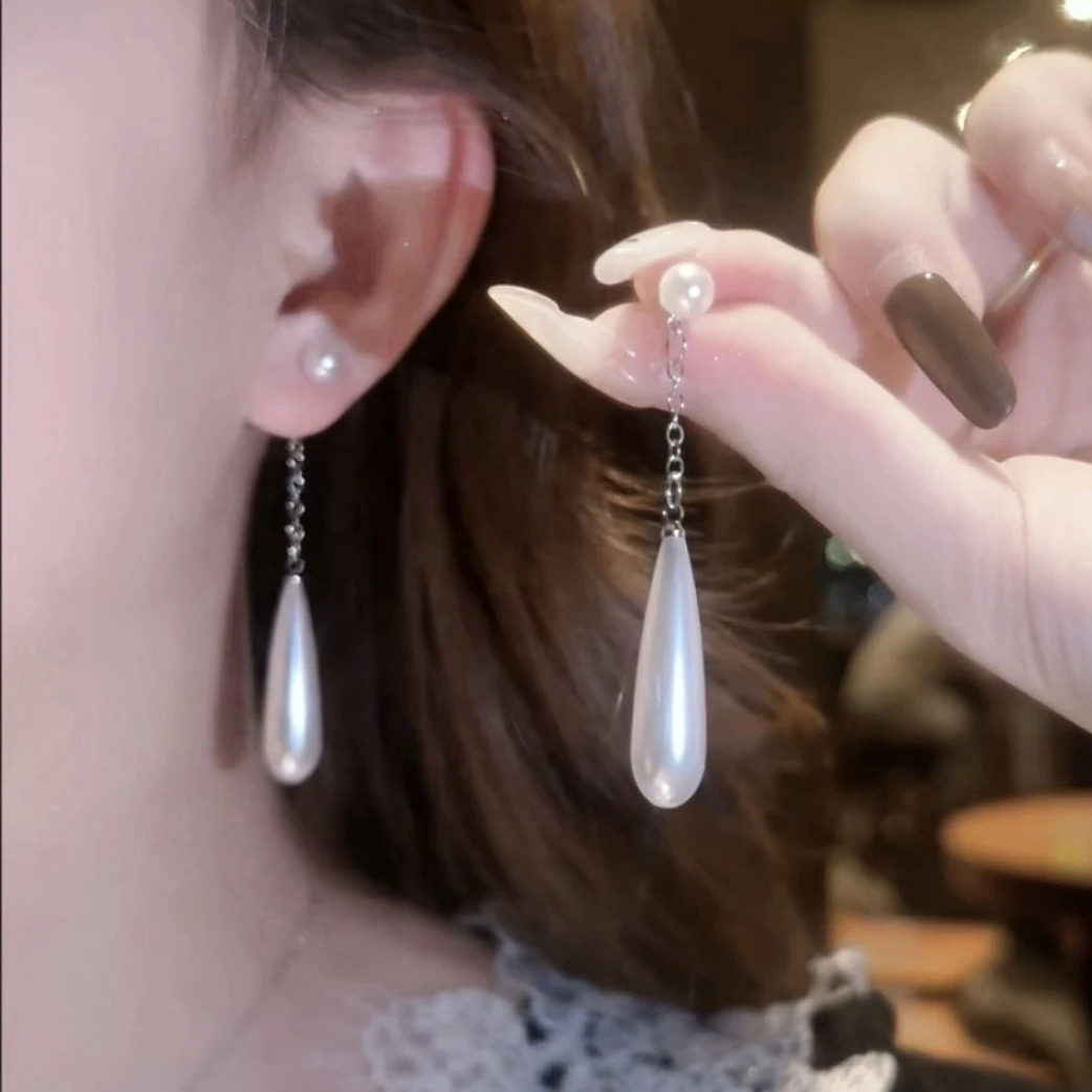 铜合金耳饰 轻奢水滴珠珠流苏耳钉气质优雅耳环长款高级感耳饰女