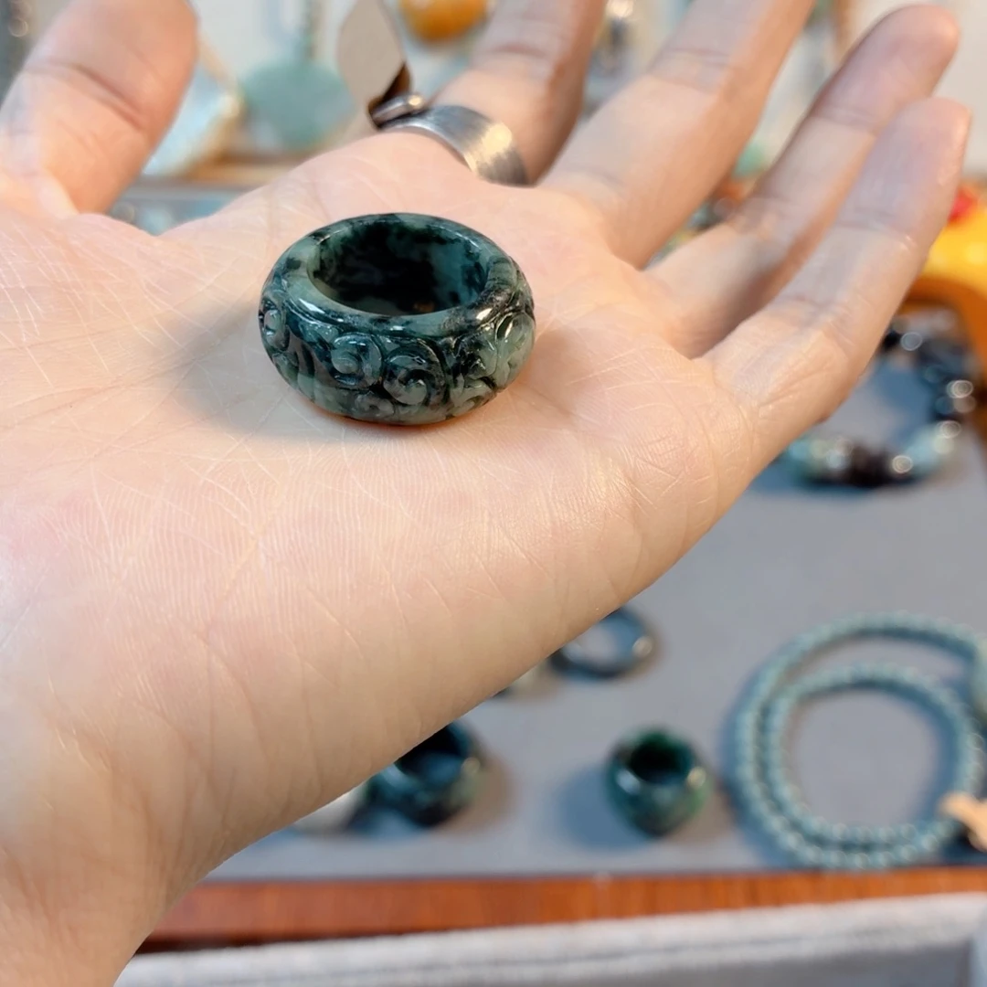 未镶嵌手链翡翠糯**手串