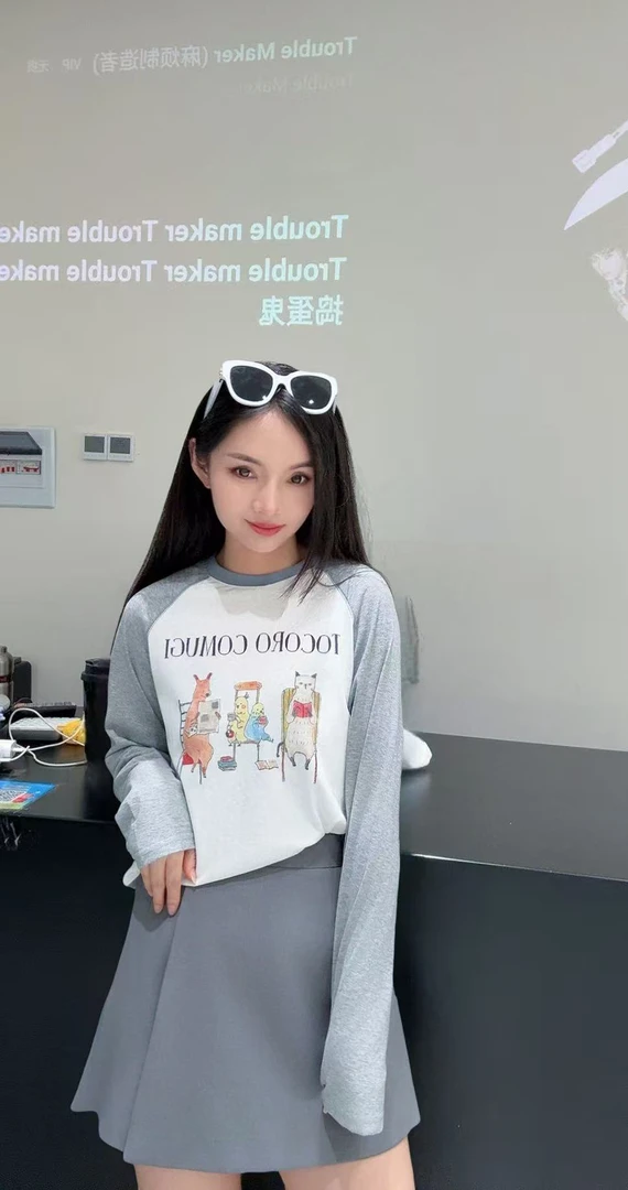 韩系甜妹风|卡通印花上衣穿搭