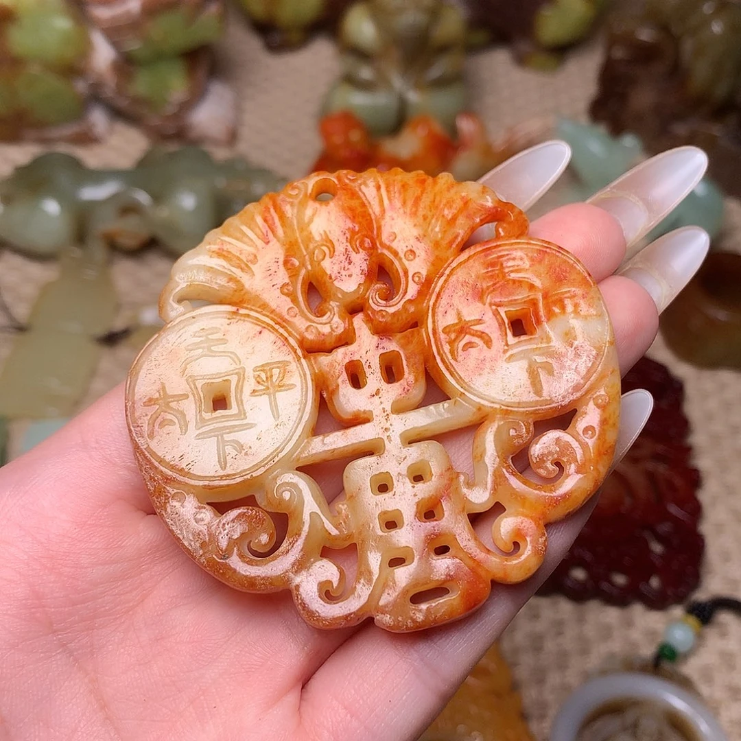 未镶嵌蛇纹石玉颈饰