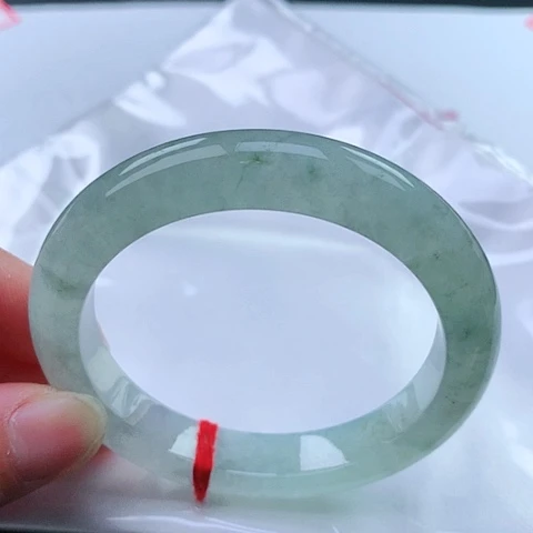 翡翠手镯未镶嵌53 号翡翠手镯