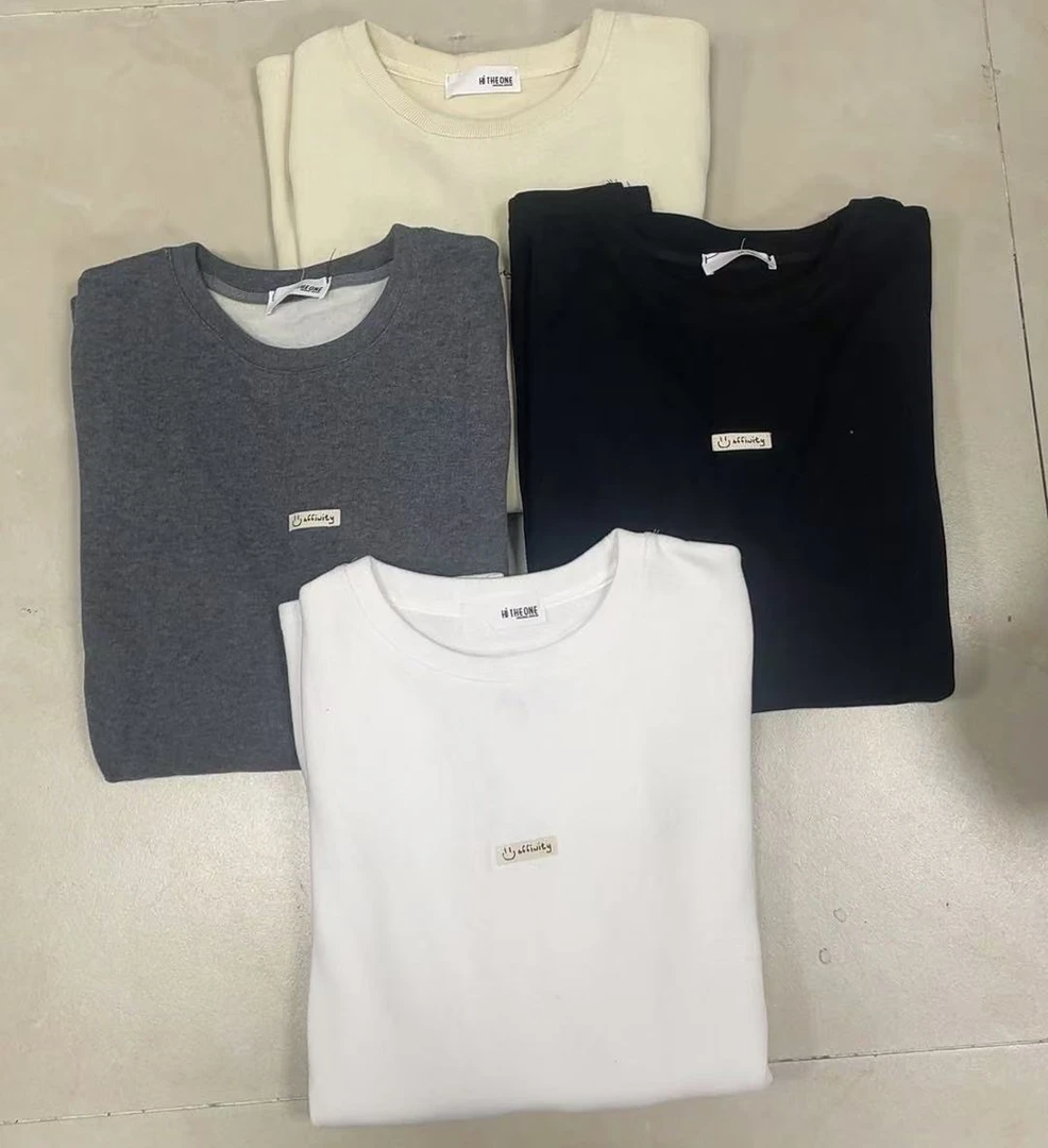 娜娜家冬季新款圆领百搭加绒简约打底卫衣8763