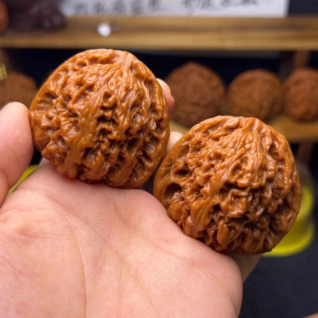 韓***️桃核把件南疆福利