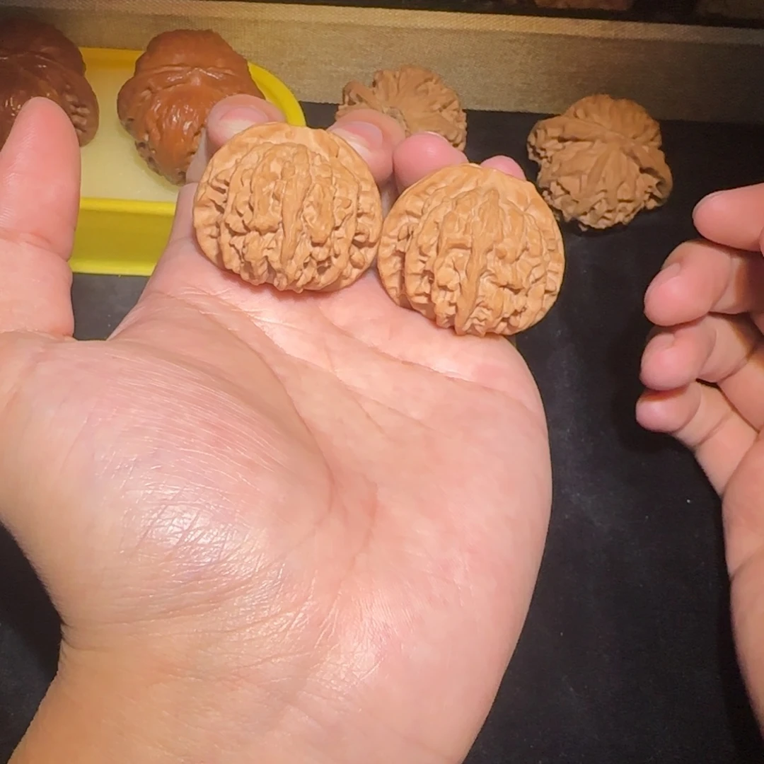 吊坠文玩核桃野生