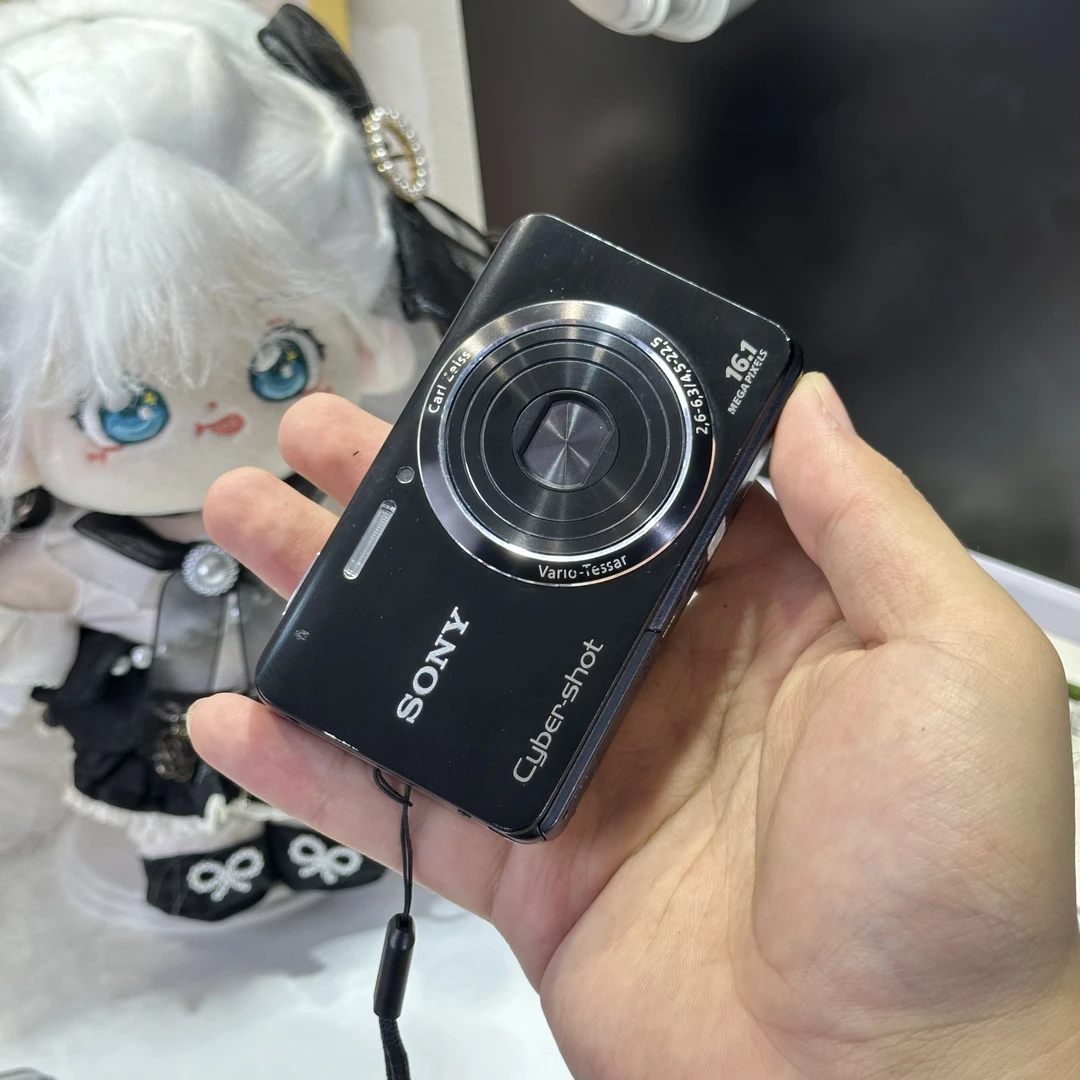 9新 Sony/索尼 索尼w650色彩感好1600万像素带配件