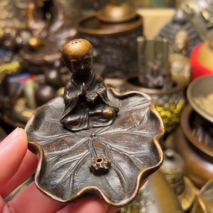 精美铜器批发档口