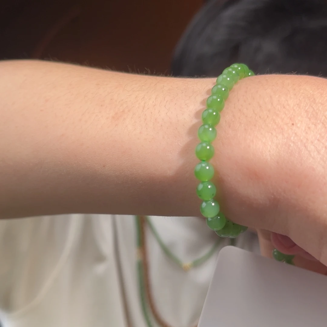 手串未镶嵌和田玉碧玉苹果绿爆米花6mm150